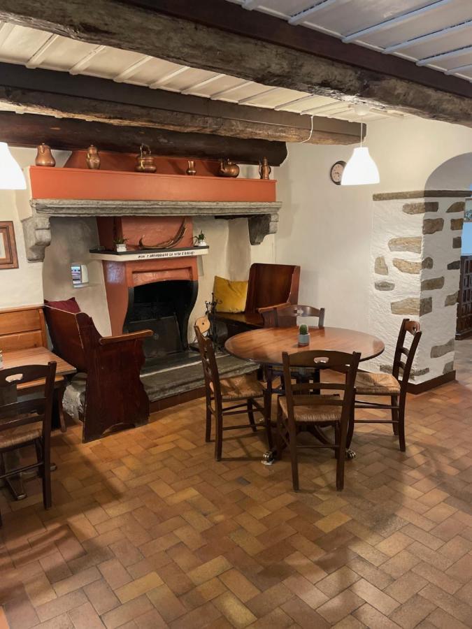 Ristorante Della Stazione Hotel Tegna ภายนอก รูปภาพ