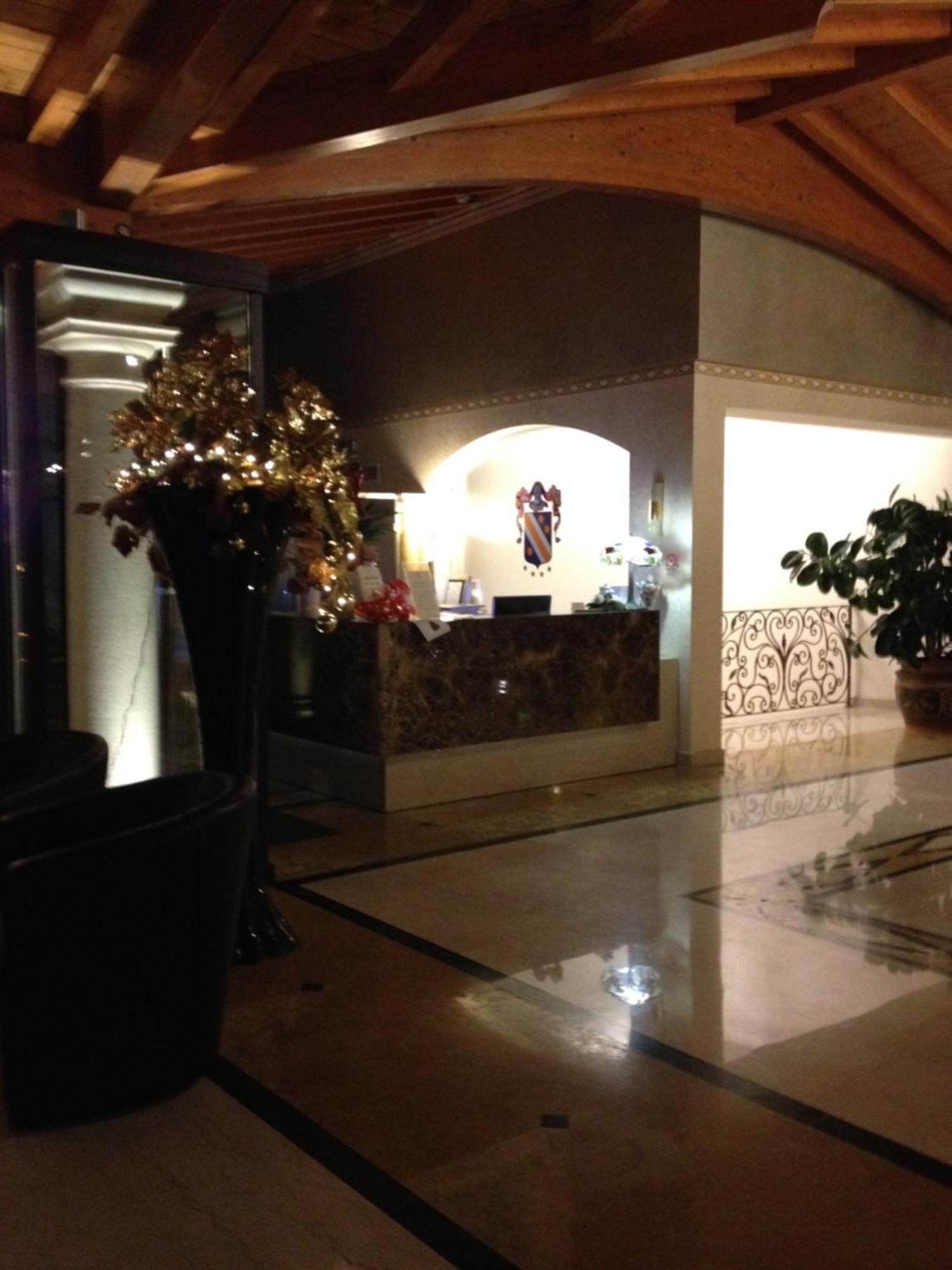 Ristorante Della Stazione Hotel Tegna ภายนอก รูปภาพ