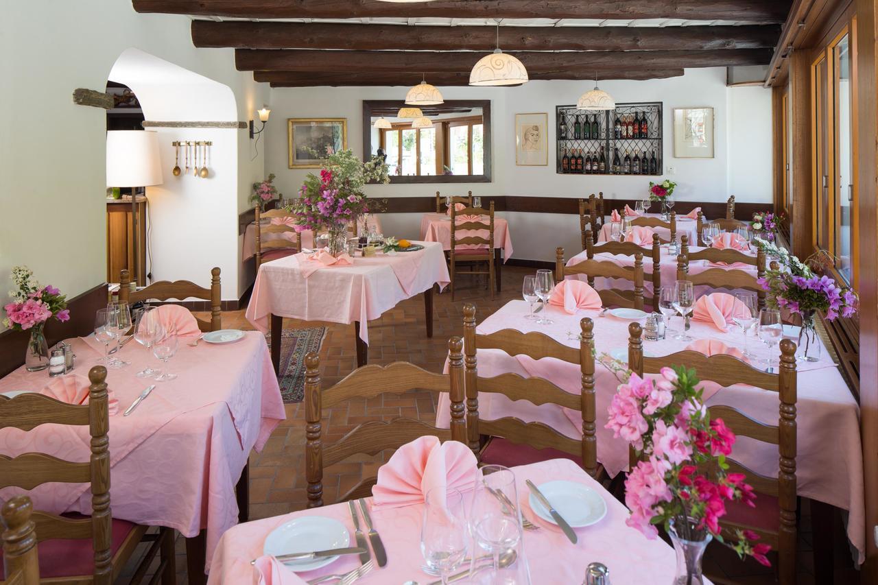 Ristorante Della Stazione Hotel Tegna ภายนอก รูปภาพ
